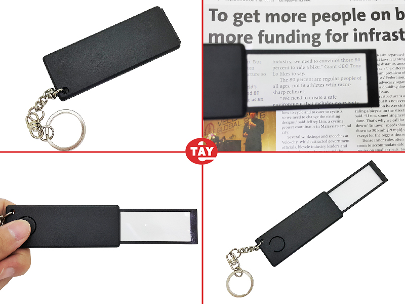 magnifying glass with keychain